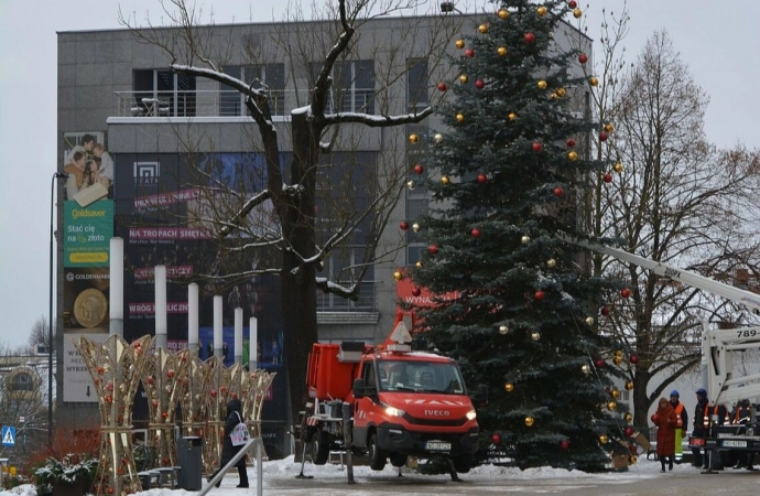 Olsztyn ze świątecznym ozdobami