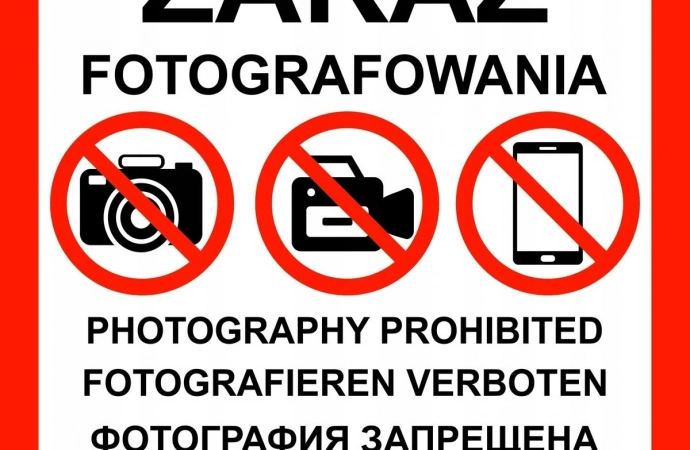 {Od 17 kwietnia, za zrobienie zdjęcia w niewłaściwym miejscu może spotkać nas kara. W życie weszła nowelizacja ustawy o obronie ojczyzny oraz ustawy o przeciwdziałaniu szpiegostwu. W efekcie, nowe przepisy zabraniają fotografowania około 25 tysięcy strategicznych lokalizacji w całej Polsce.}
